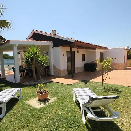 Tatil Evi 'iris', 500m To Beach, Private Pool, On-site-service, Dog